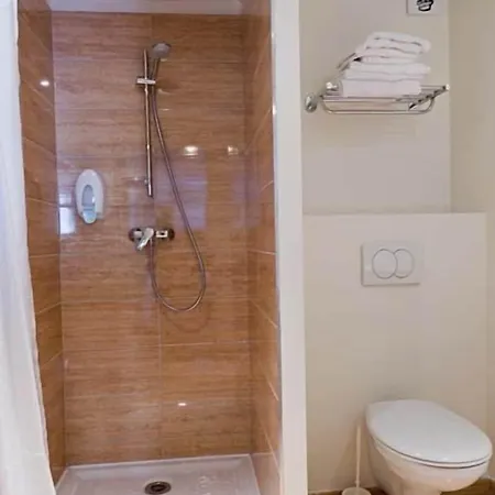 Saint Etienne Hotel Lourdes