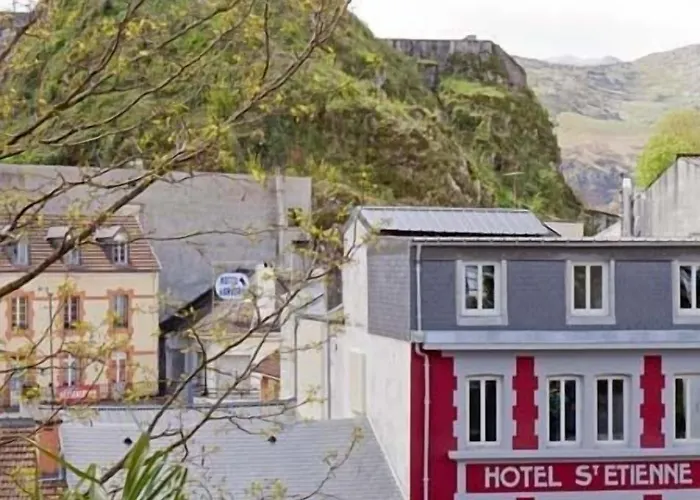 Hotell Saint Etienne 3*