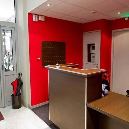 Saint Etienne Отель