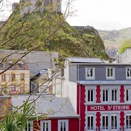 Отель Saint Etienne 3*