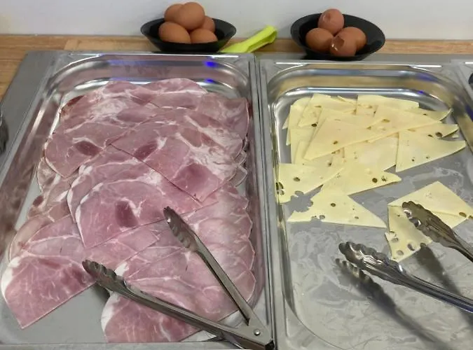 Saint Etienne 3* Lourdes